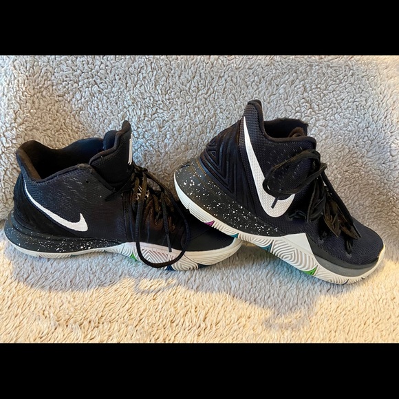 kyrie 5s black magic